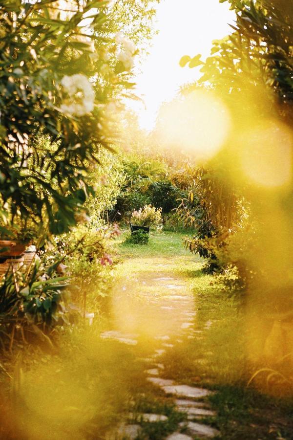 The Artist'S Farm Villa Dhiyeliotika Exterior photo